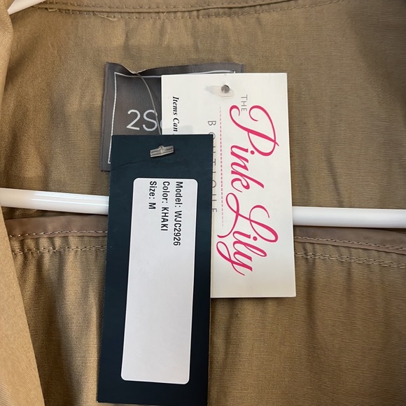 Khaki utility jacket from Pink Lily boutique - Picture 2 of 5